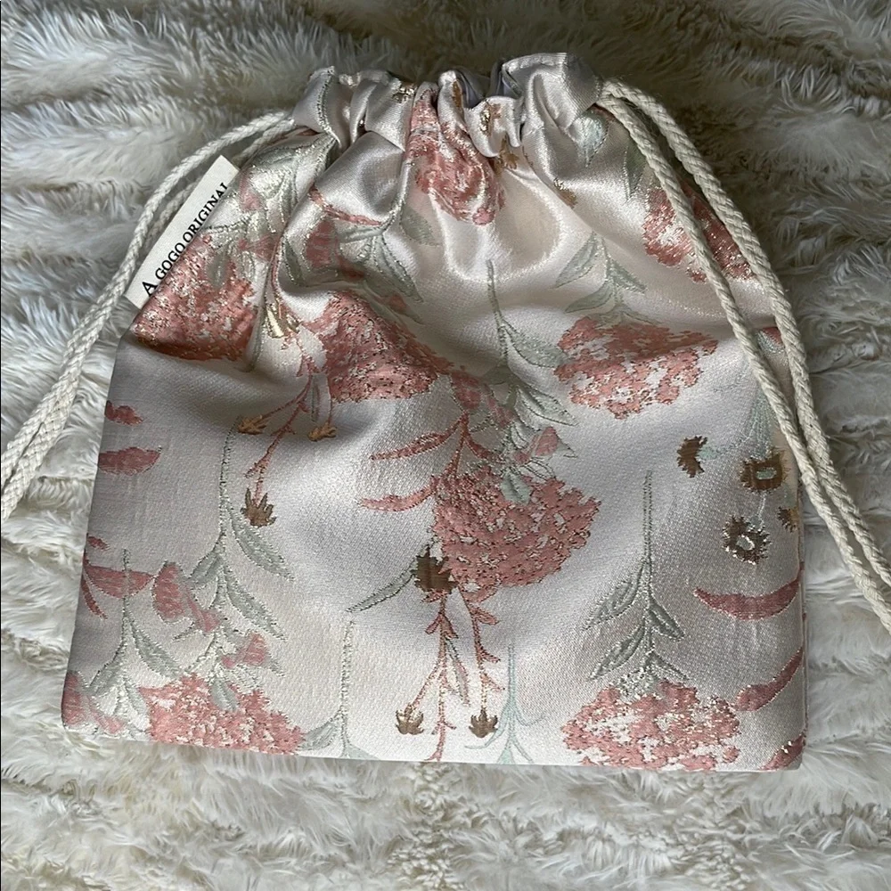 N/A chic floral